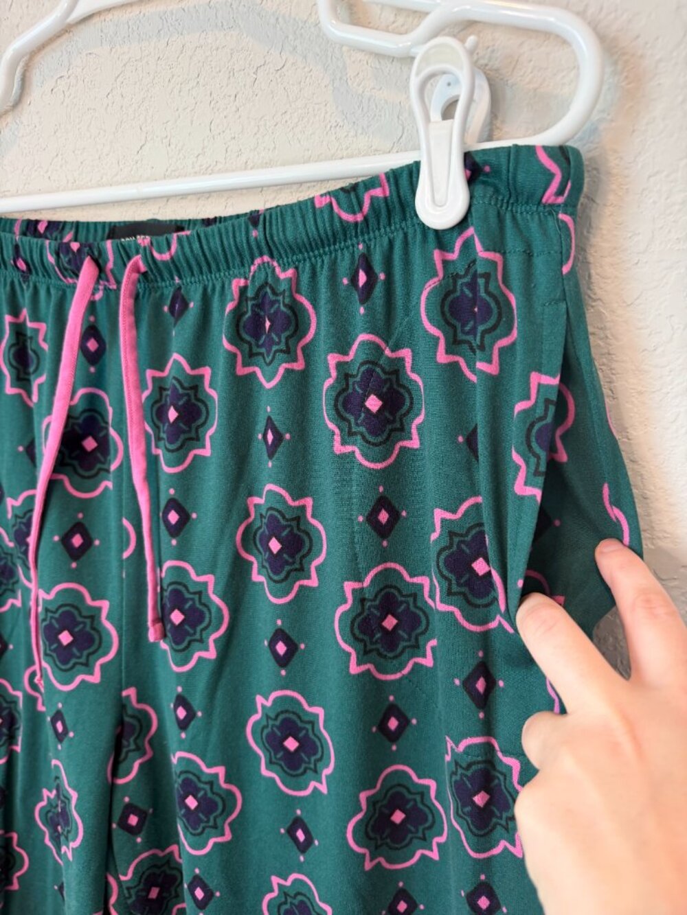 Room Service Green Pink Pajama Set Size XL - Picture 9 of 11